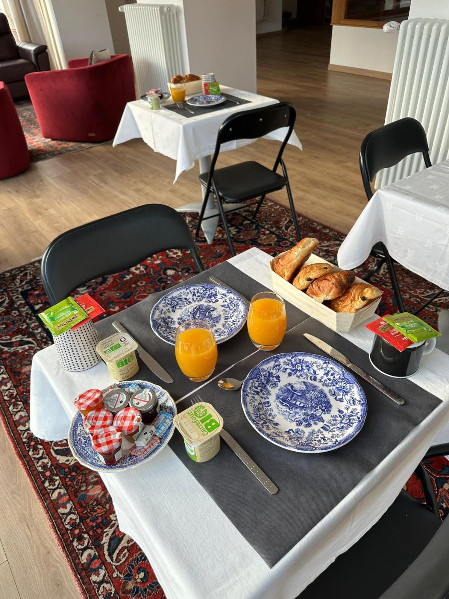 فندق Fantastic Petit Beauval Saint-Sulpice-et-Cameyrac المظهر الخارجي الصورة