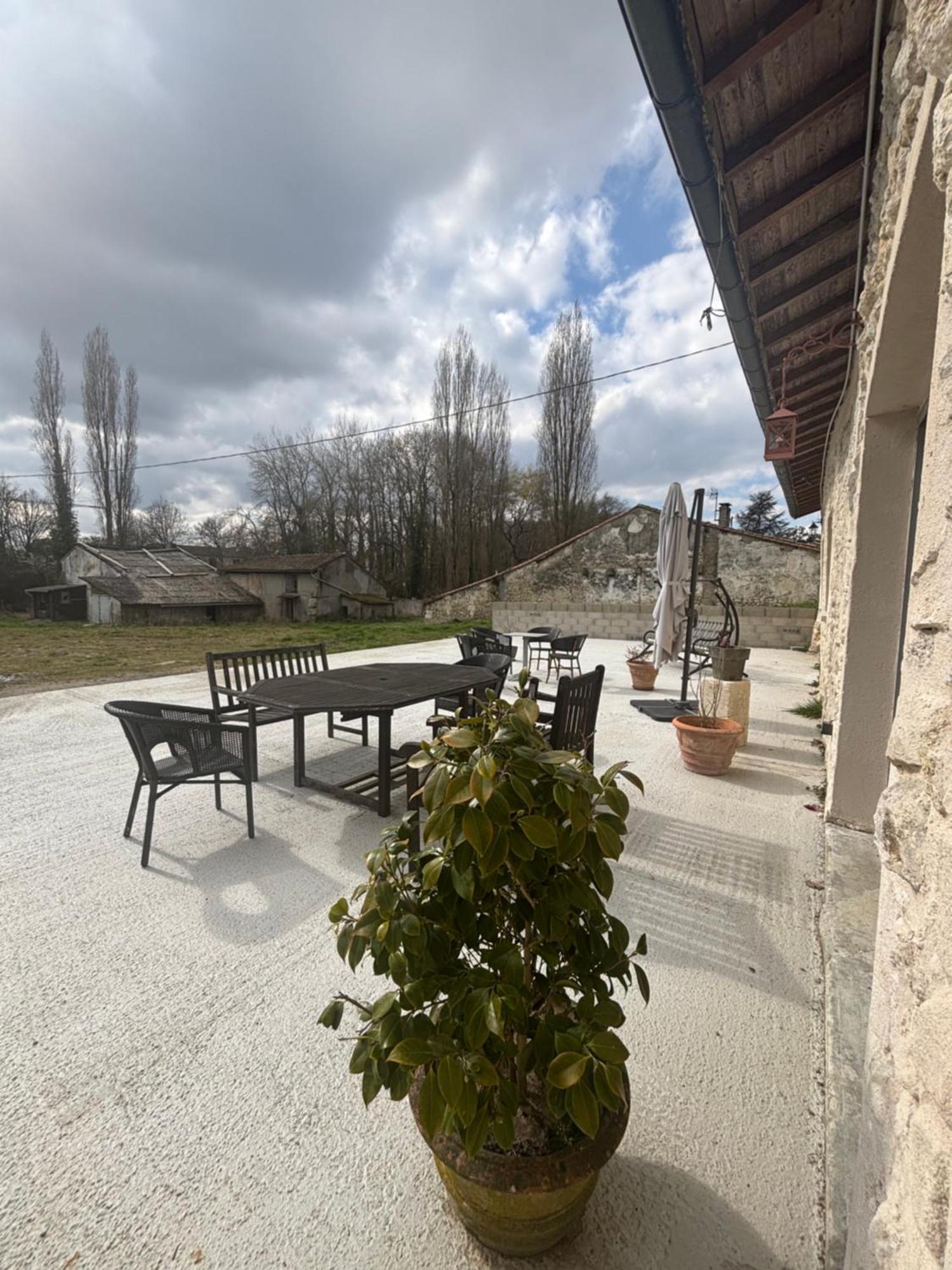 فندق Fantastic Petit Beauval Saint-Sulpice-et-Cameyrac المظهر الخارجي الصورة