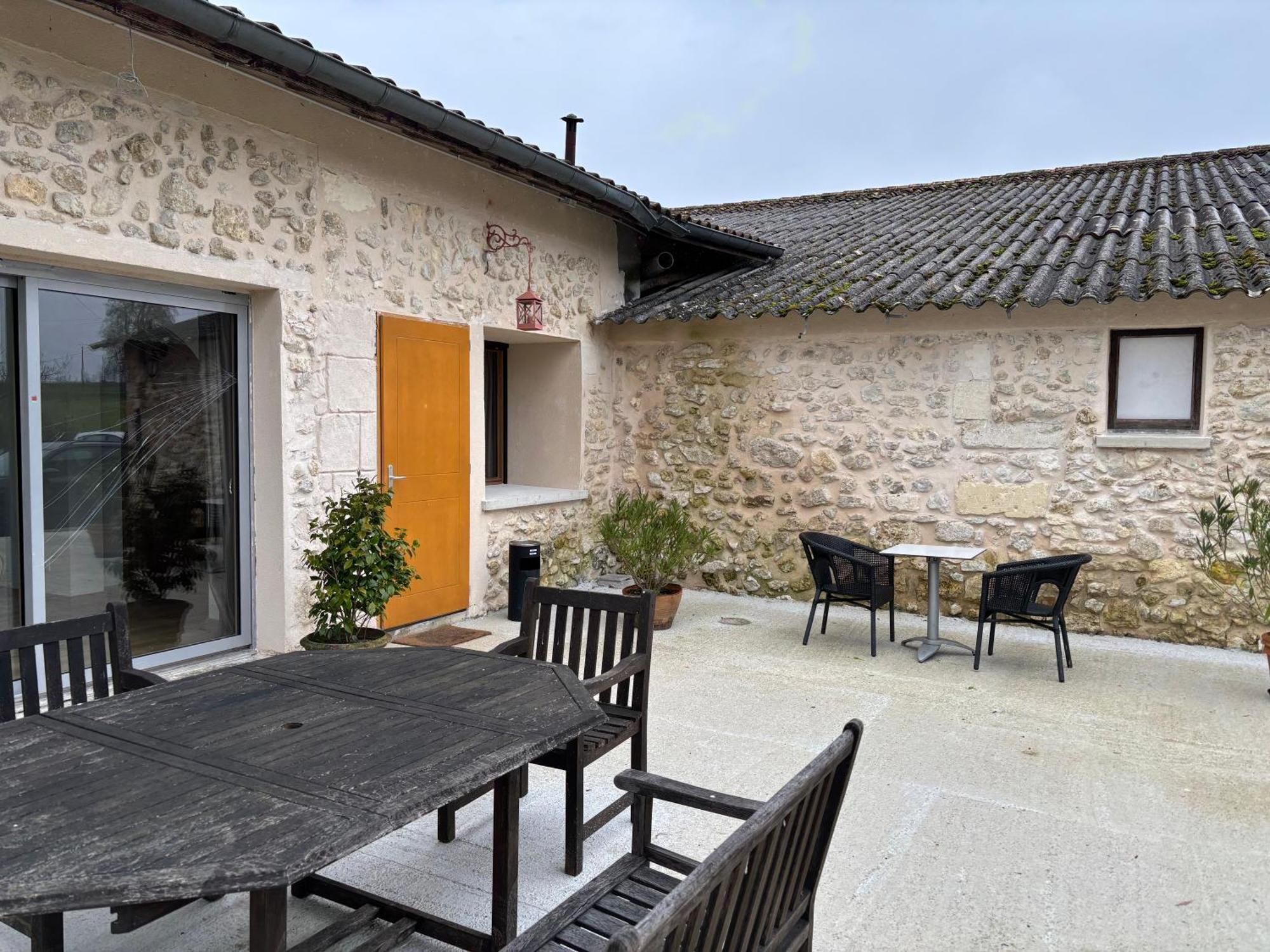 فندق Fantastic Petit Beauval Saint-Sulpice-et-Cameyrac المظهر الخارجي الصورة
